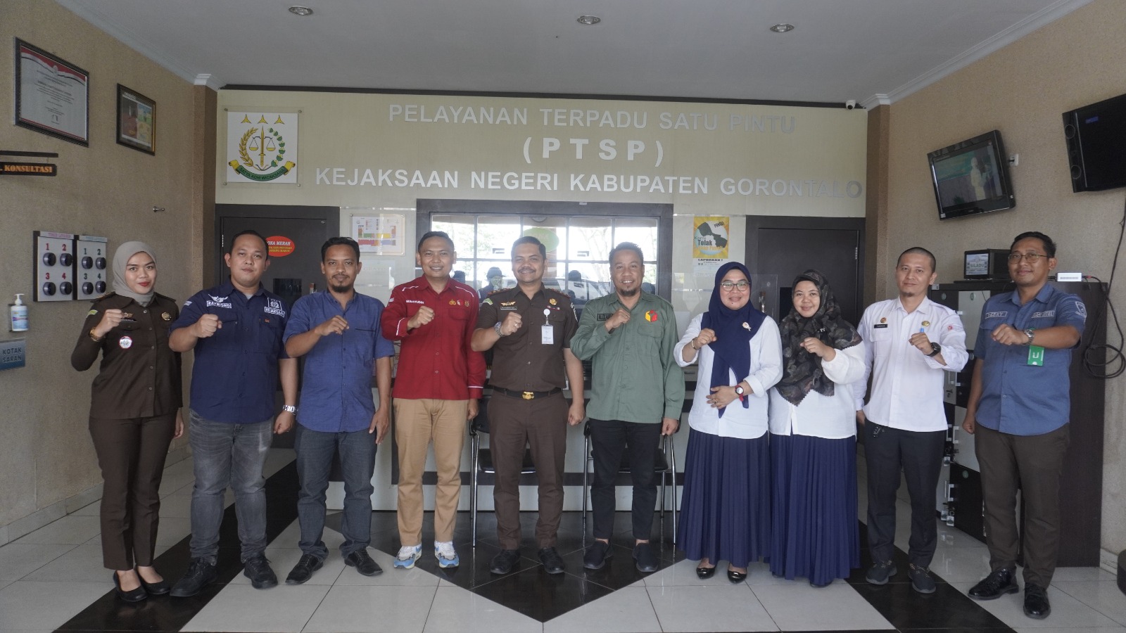 Silaturahmi dan Perkuat Sinergitas, Bawaslu Kabgor Kunjungi Kejari Kabupaten Gorontalo