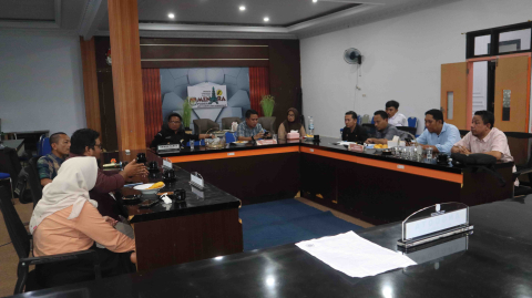 Foto Rapat Sinkronisasi