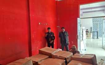 Awasi Penerimaan Perlengkapan TPS, Under Pastikan Semua Tepat Kualitas dan Jumlah